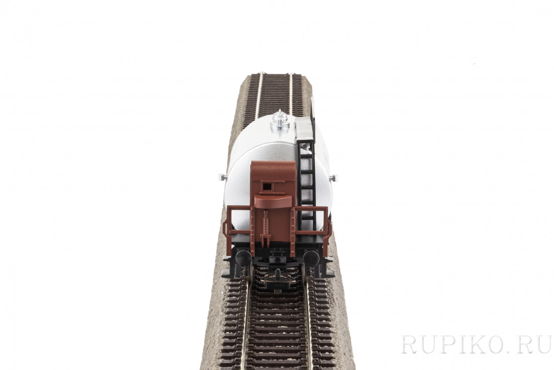 PIKO 27715 Цистерна двухосная ESSO